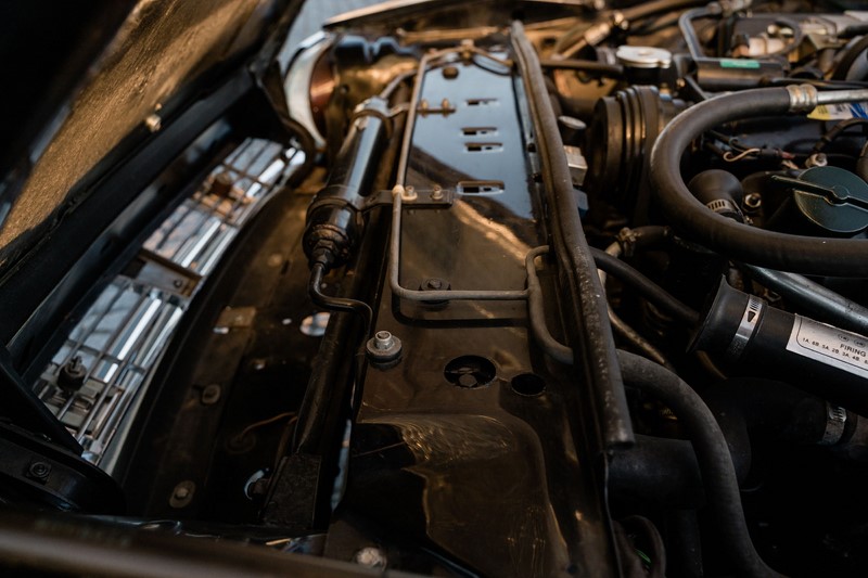 1988 Jaguar XJ-SC V12 295HP
